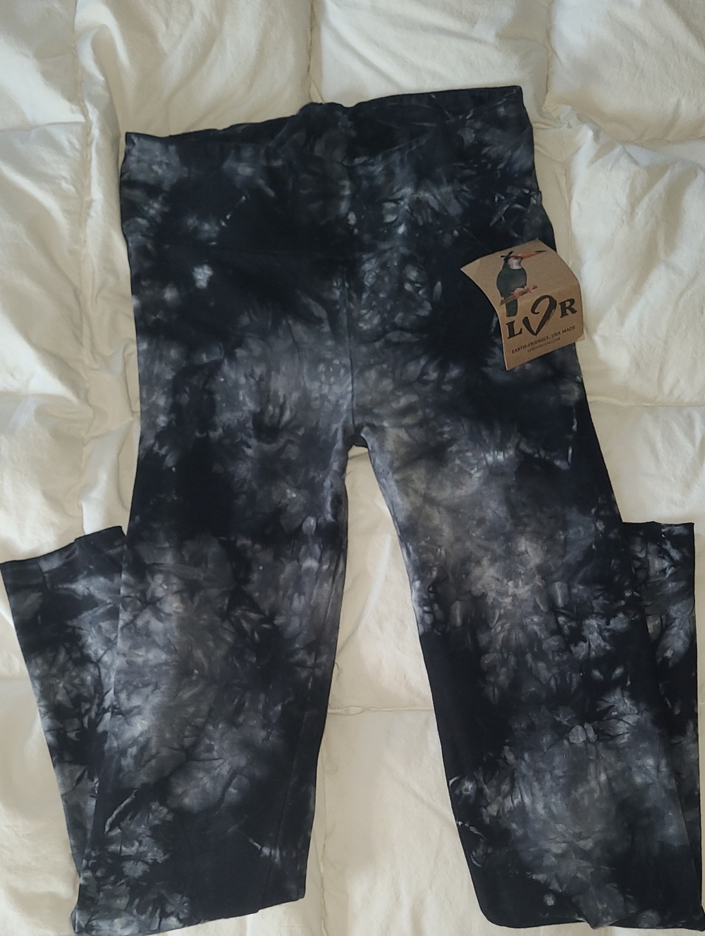 NWT **LVR Organic Leggings Tiedye Small